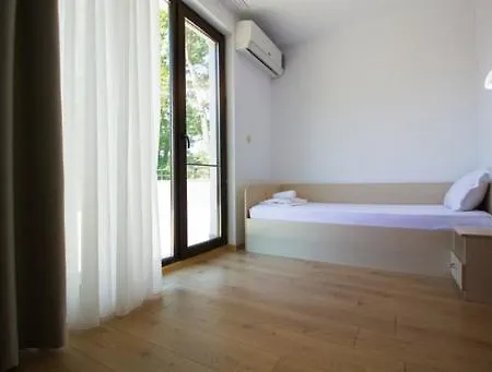 Perun Aparthotel 4*